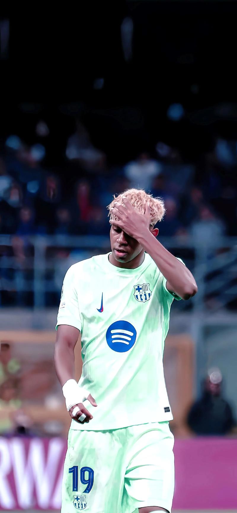 海港半路换人拿下三连冠 北京国安中途换帅