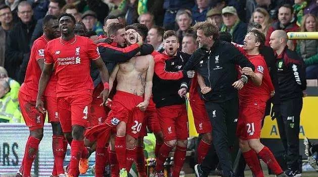 三分绝杀定胜局，布克全能爆发，杰伦格林赛后激动相拥