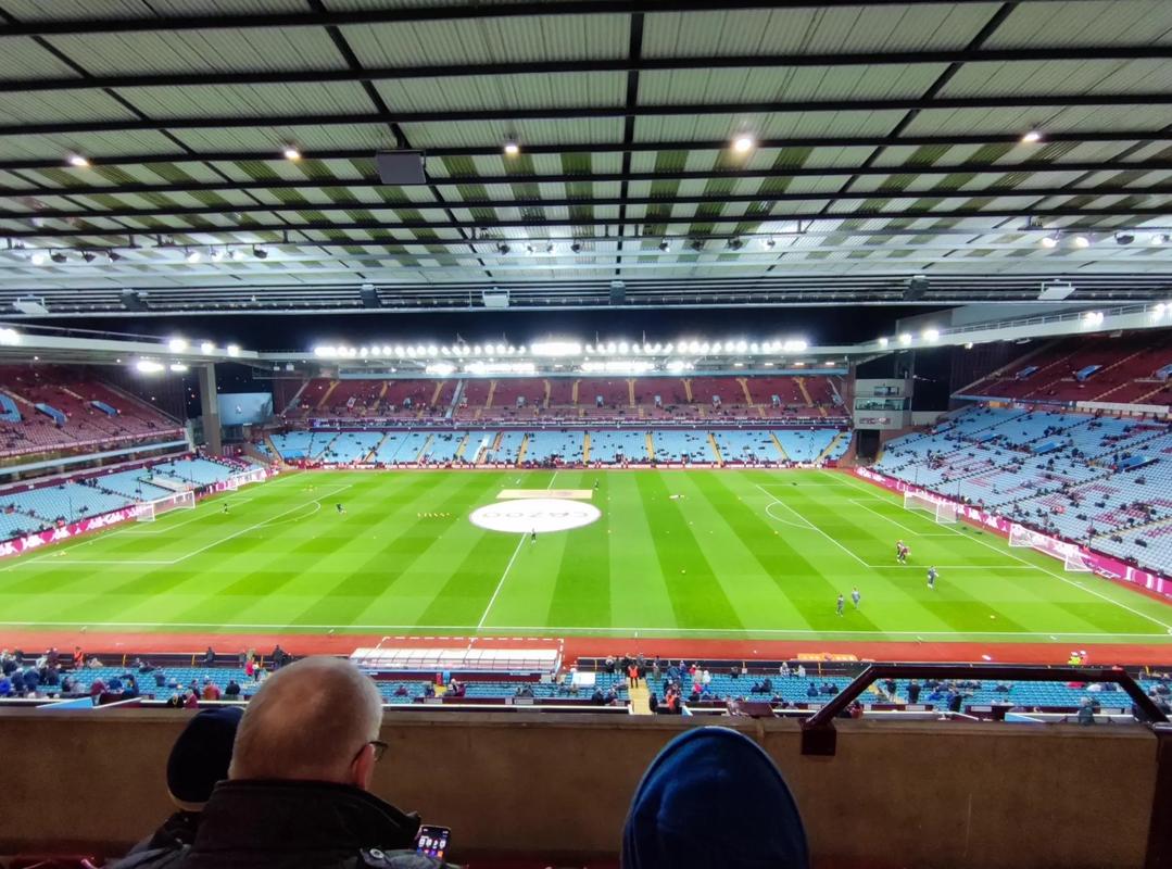 詹姆斯状态复苏率队取胜