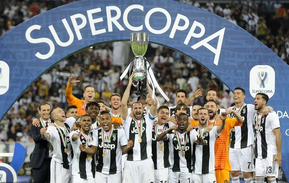 勇士复仇雄鹿！库里31+7+7梅尔顿5三分轰22分新高 字母哥空砍34+10